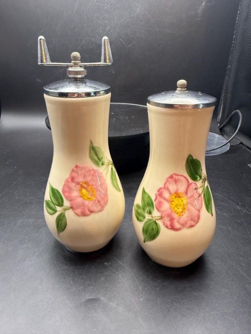 Desert Rose Pepper Grinder N Salt Shakers - Picture 4 of 5